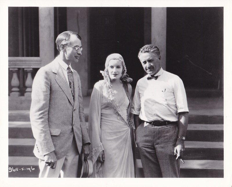 MV5BNzA0ZmQ5ODctZjJhNi00NjFiLThjZmMtOTI2YzgzZGIxMmIzXkEyXkFqcGdeQXVyNDY1NzU5NjY@._V1_