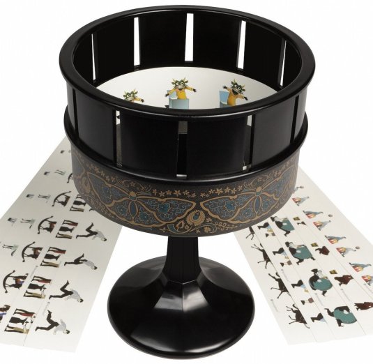 Zoetrope_Black_copy_38d74e59-ef72-46f8-a49e-a05283cad338_1024x1024